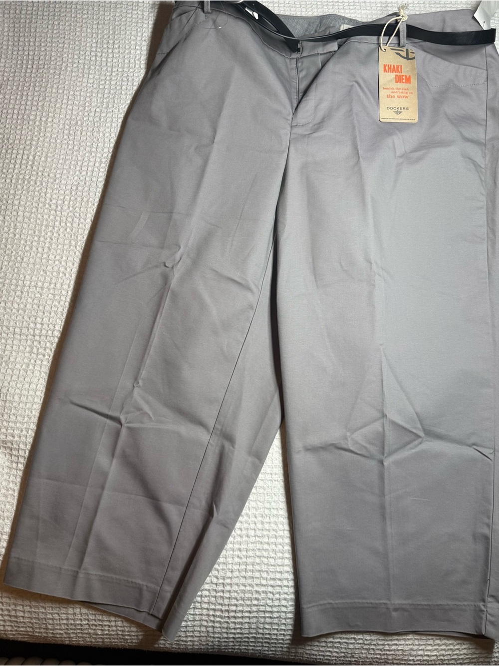 Dockers Khaki Diem Ladies Gray Straight Fit Pants